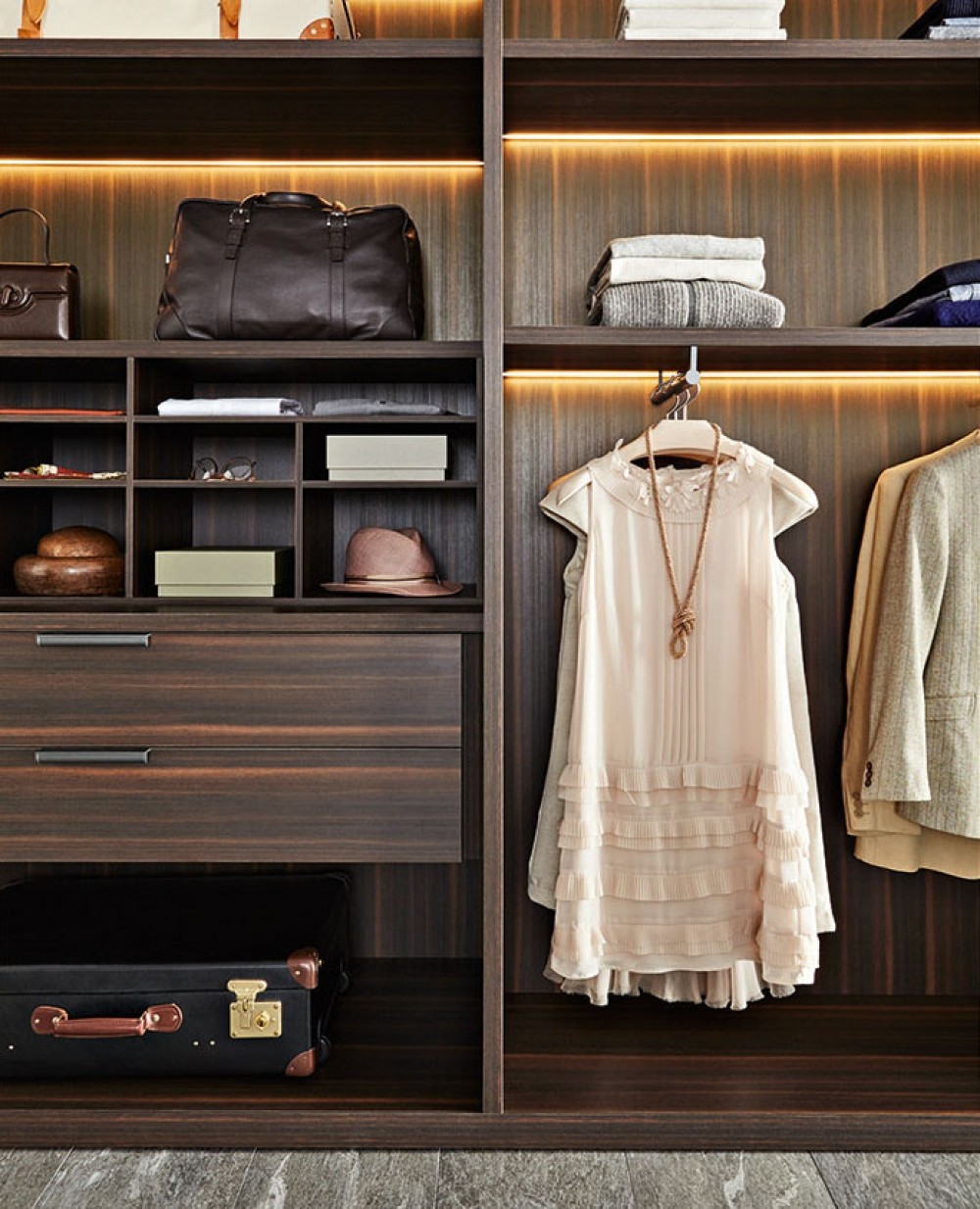Molteni&C Гардеробная система Gliss Walk-In от Molteni & C — в интерьере