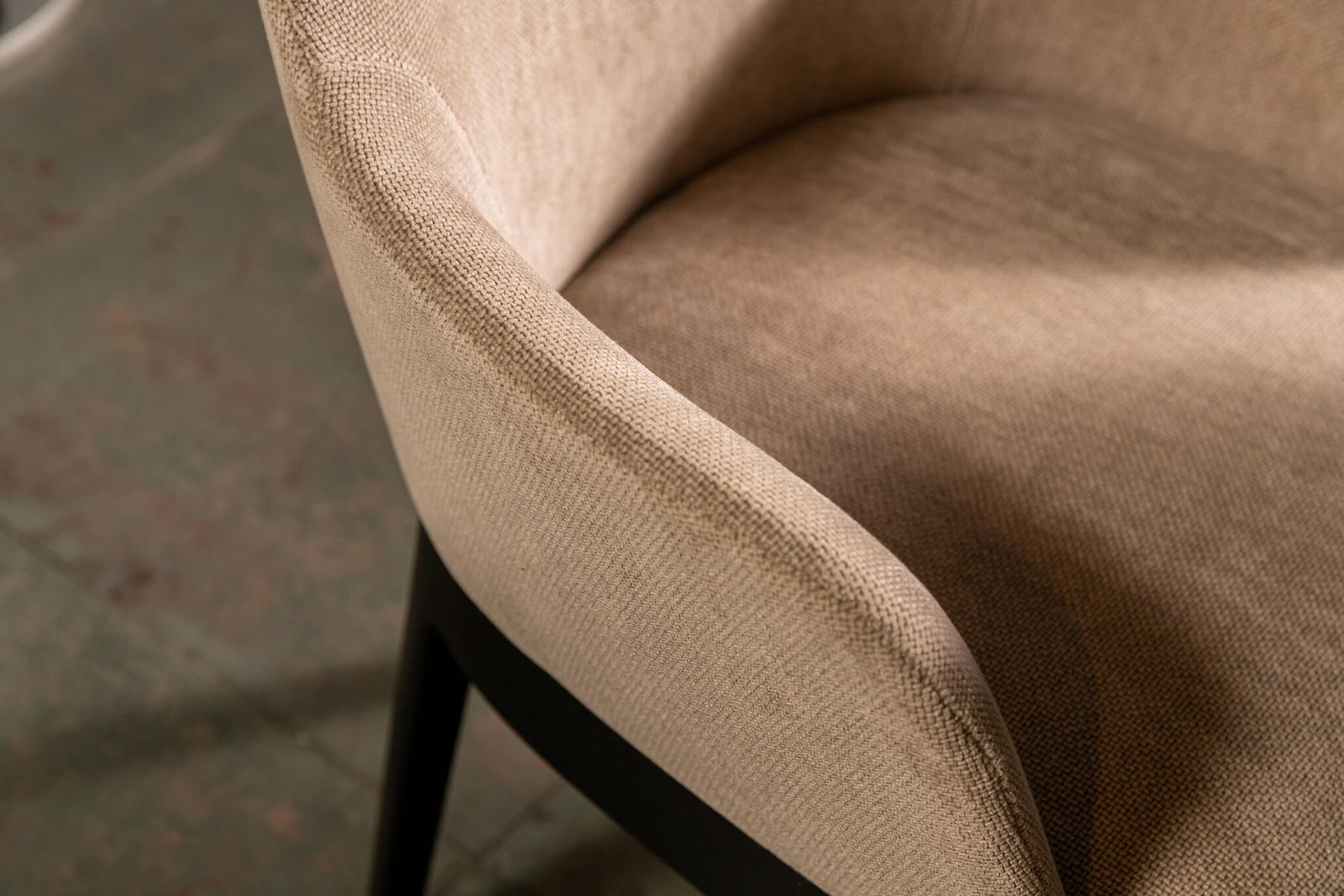 Molteni&C Стул Chelsea с подлокотниками от Molteni & C — в интерьере