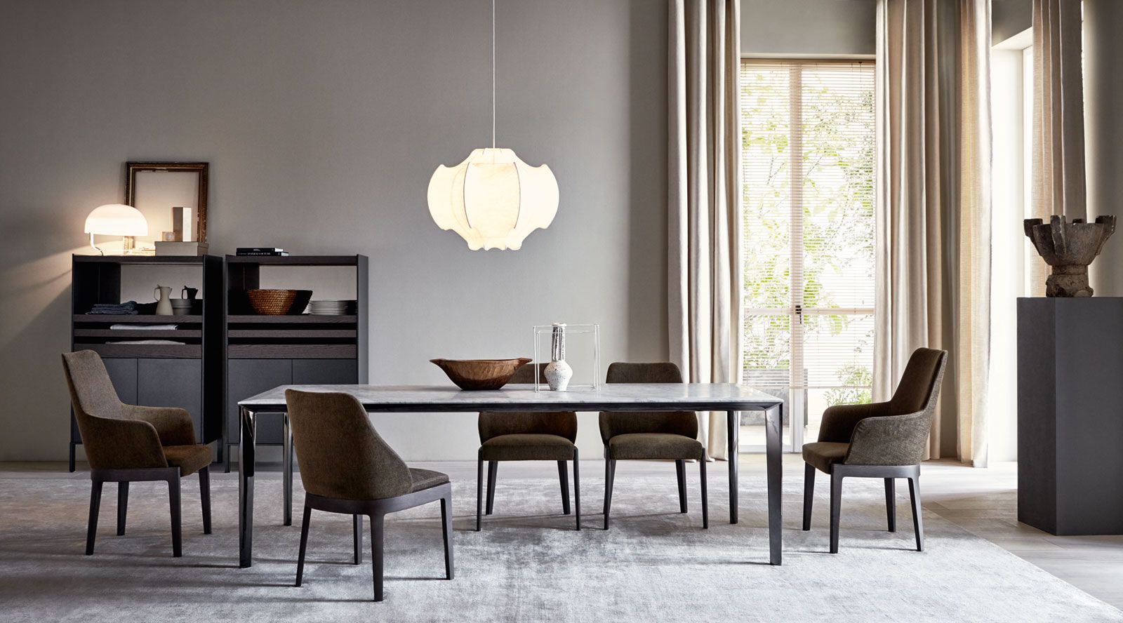 Molteni&C Стул Chelsea с подлокотниками от Molteni & C — в интерьере