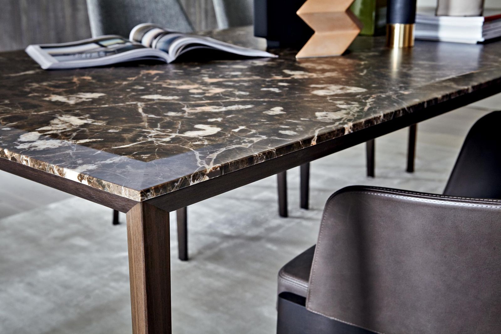 Molteni&C Необычный стол Diamond от Molteni & C — в интерьере