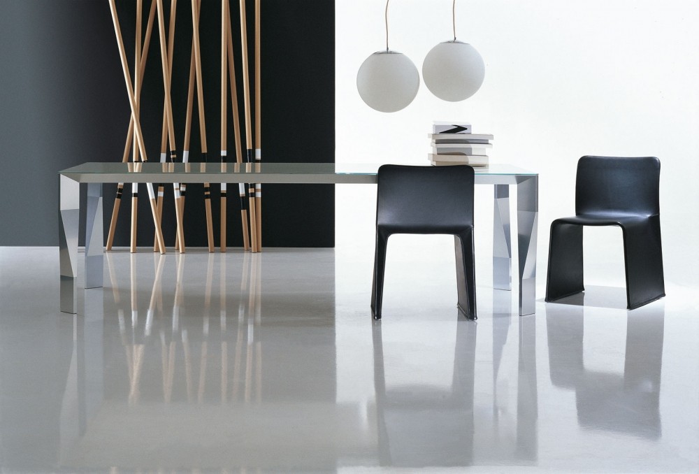 Molteni&C Необычный стол Diamond от Molteni & C — в интерьере