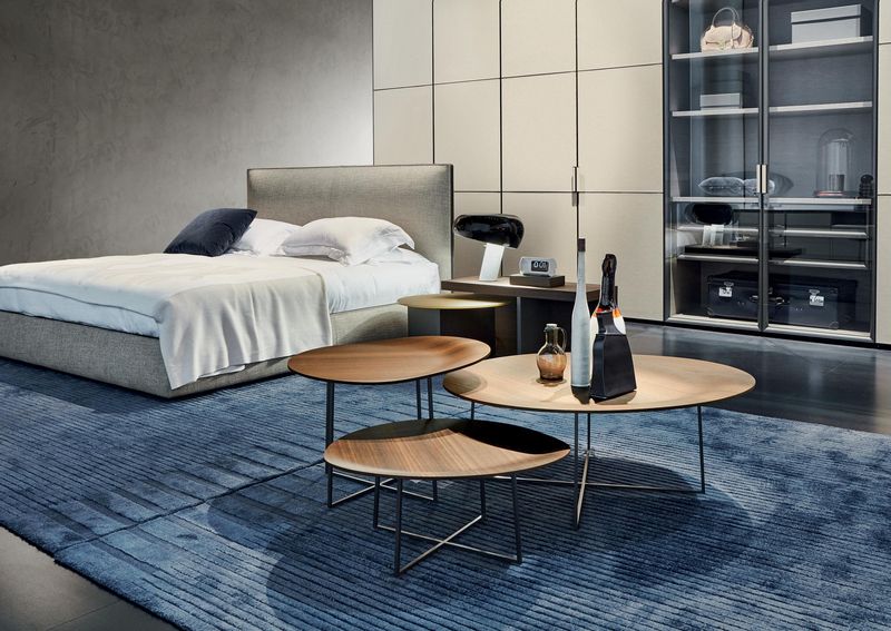 Molteni&C Журнальный столик из дерева Trevi от Molteni & C — в интерьере