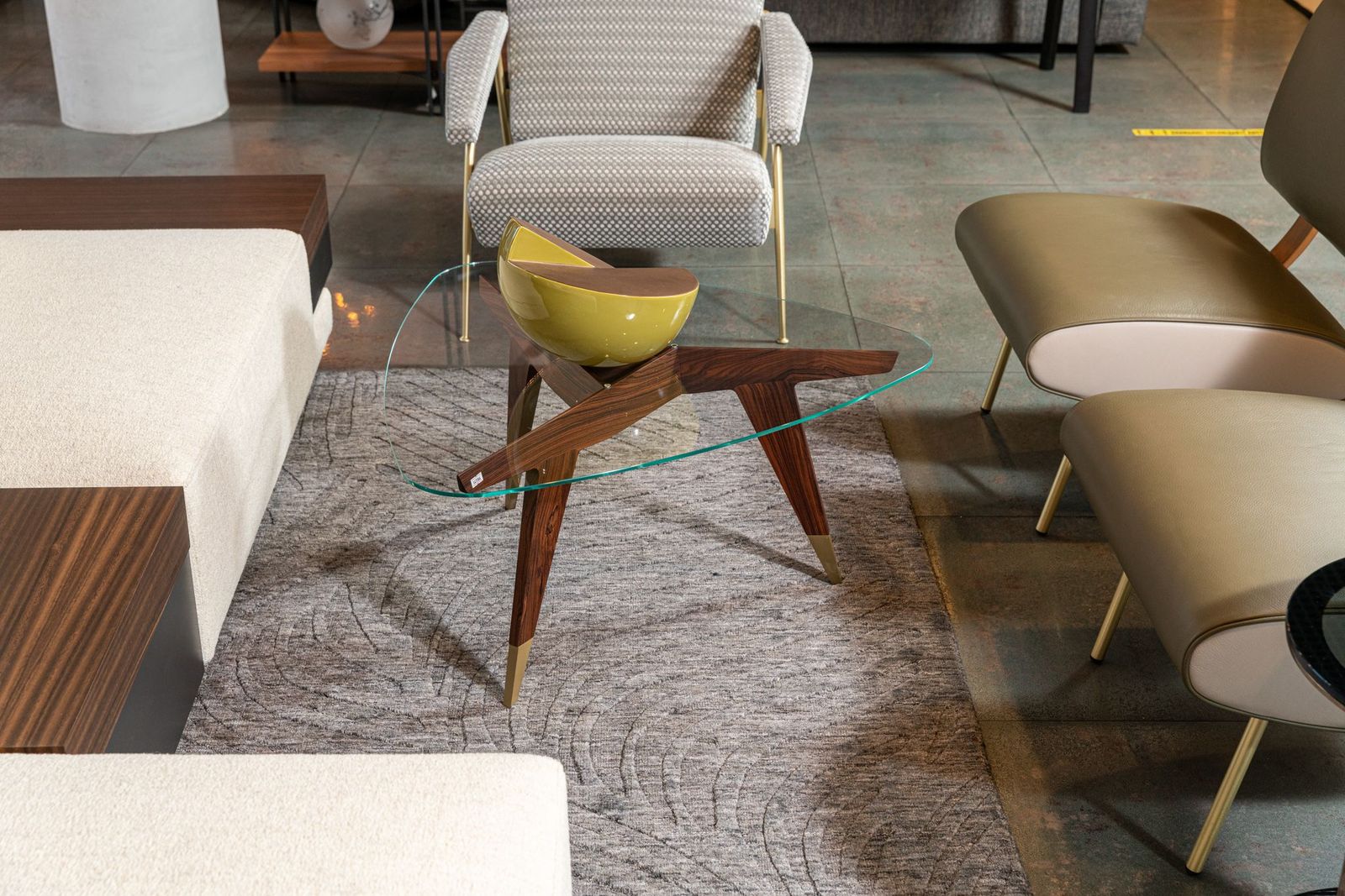 Molteni&C Журнальный столик Gio Ponti D.552.2 от Molteni & C — в интерьере
