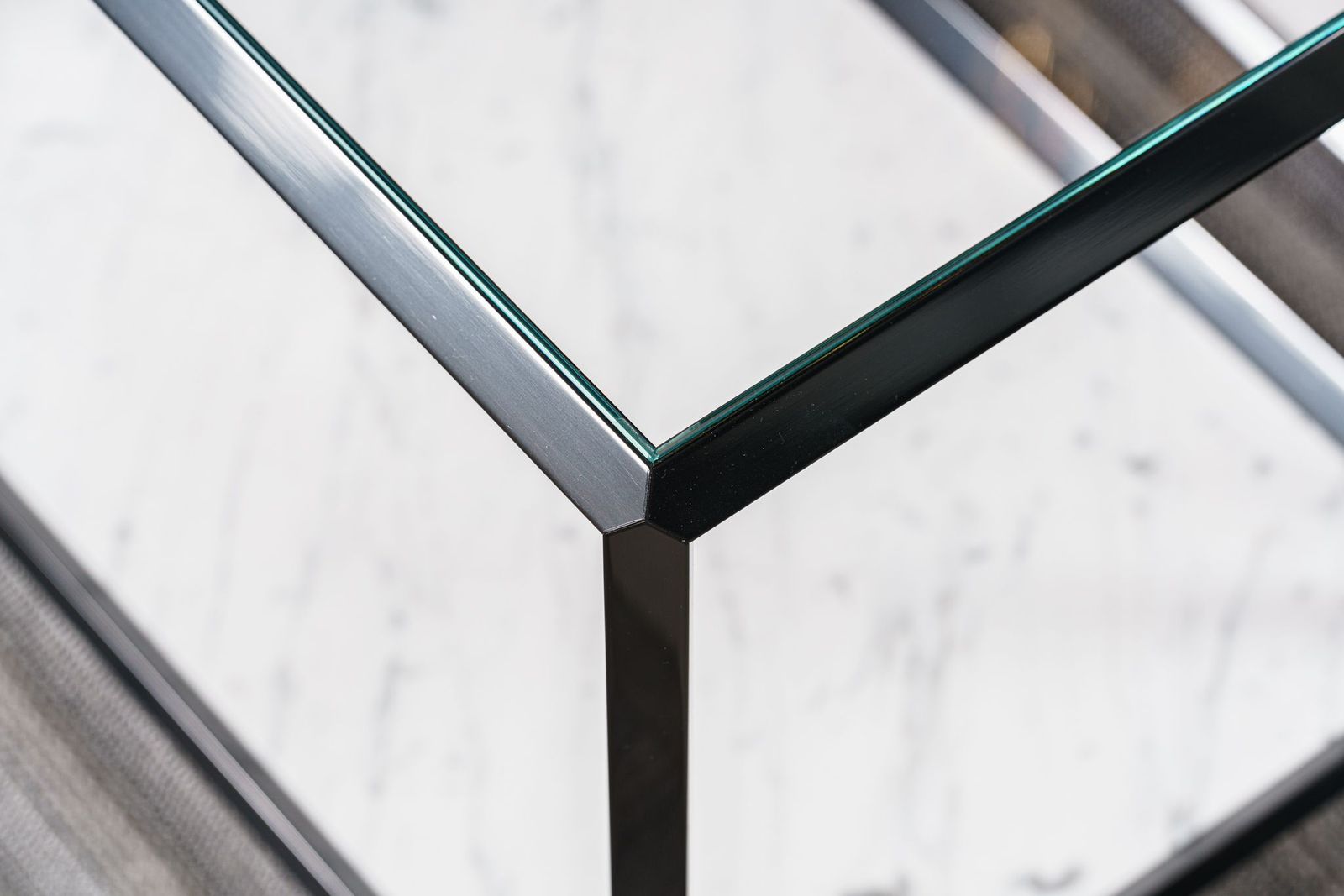 Molteni&C Журнальный столик 45° прямоугольный с мрамором от Molteni & C — в интерьере