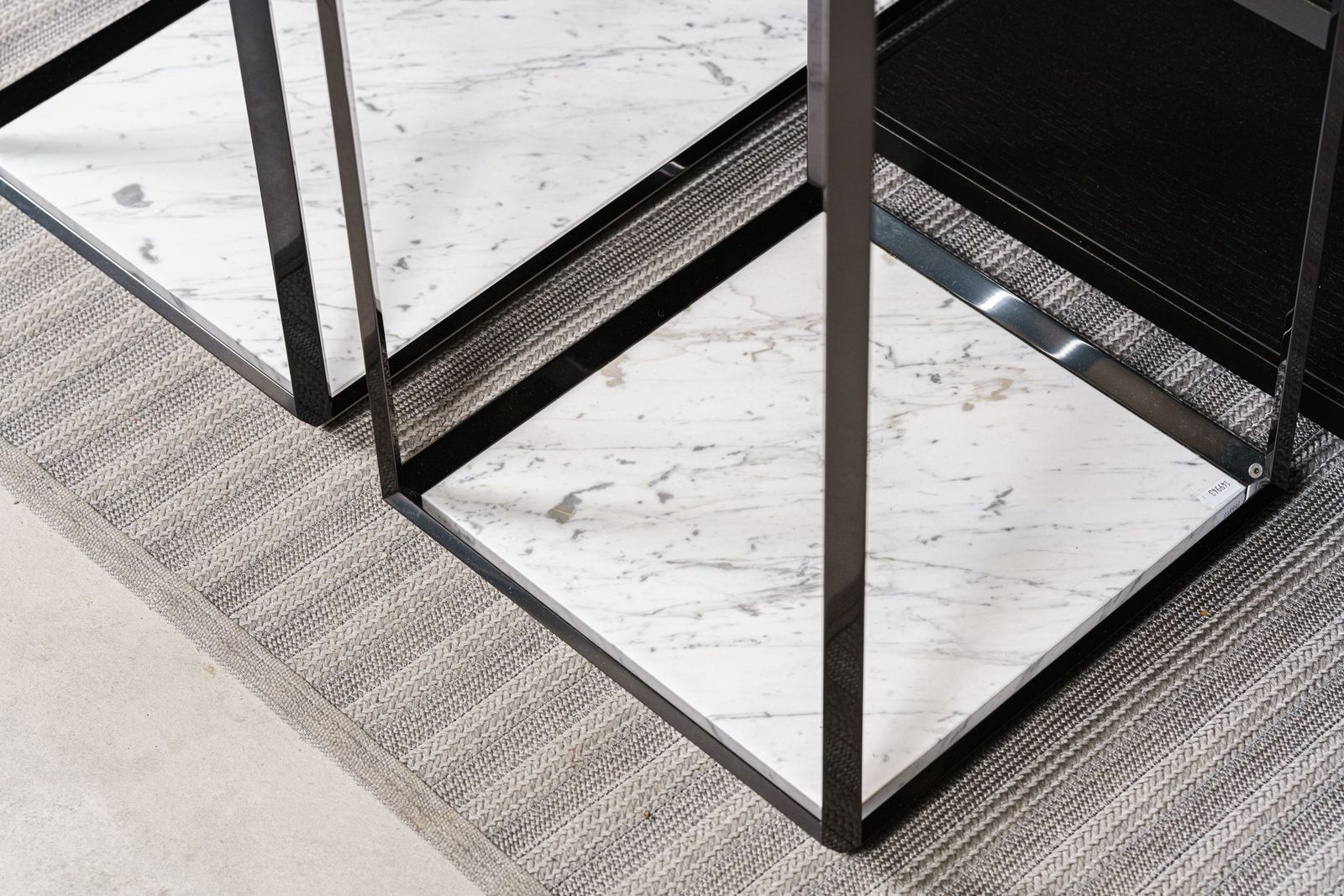Molteni&C Журнальный столик 45° прямоугольный с мрамором от Molteni & C — в интерьере