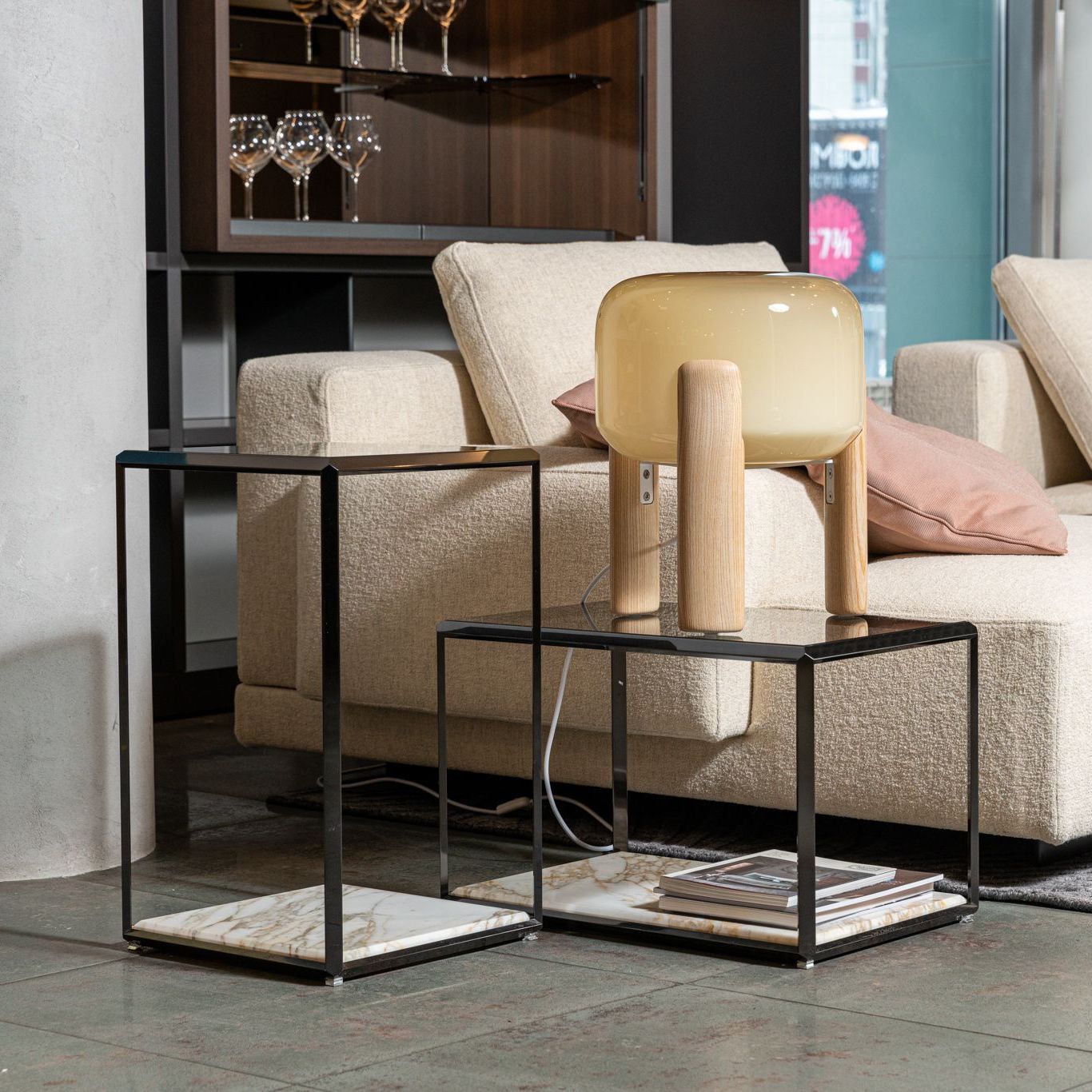 Molteni&C Журнальный столик 45° прямоугольный с мрамором от Molteni & C — в интерьере