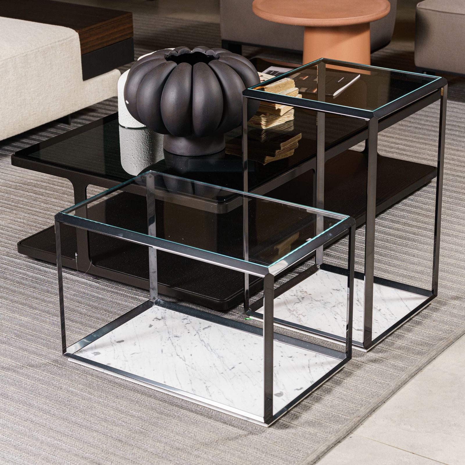 Molteni&C Журнальный столик 45° прямоугольный с мрамором от Molteni & C — в интерьере
