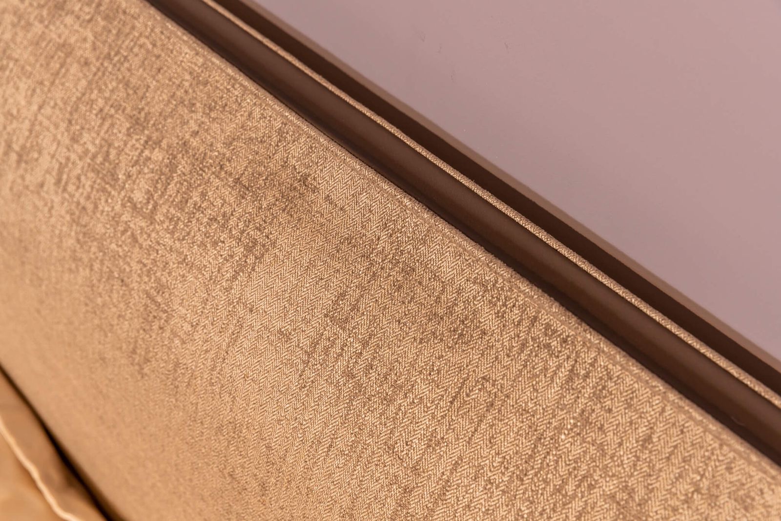 Molteni&C Кровать в стиле минимализм Ribbon от Molteni & C — в интерьере