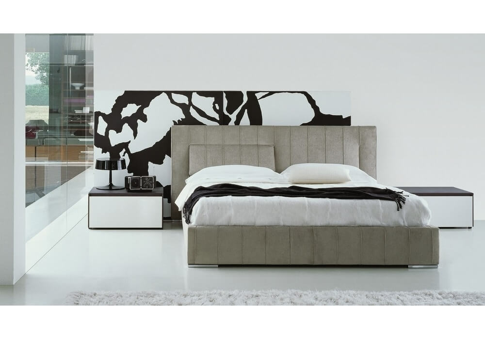Molteni&C Кровать с функциональным изголовьем High-Wave от Molteni & C — в интерьере