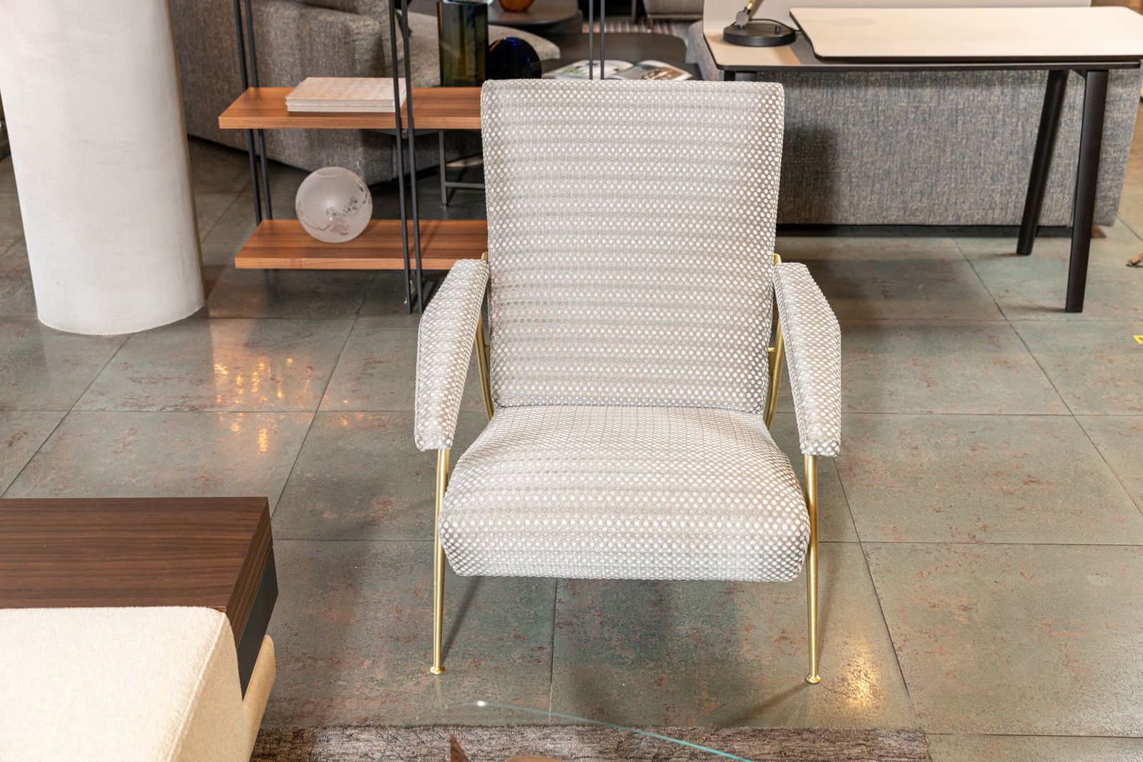 Molteni&C Кресло D.153.1 GIO PONTI от Molteni & C — в интерьере