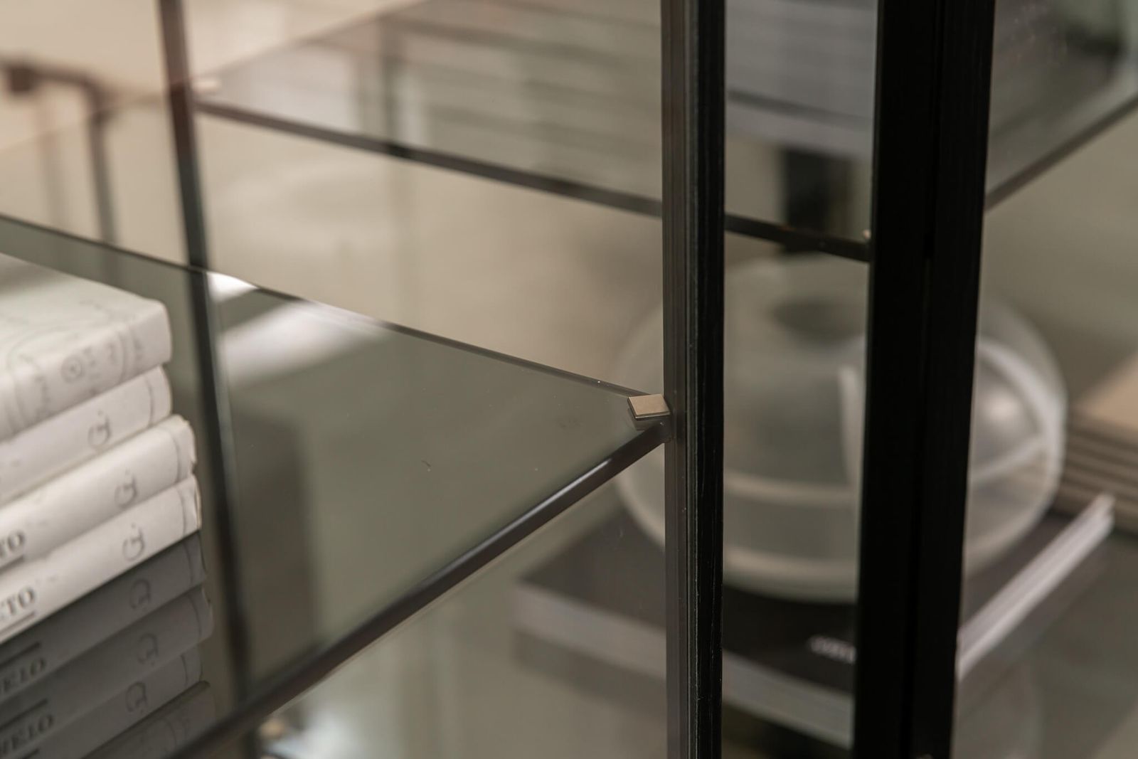 Molteni&C Витрина 45°Vetrina от Molteni & C — в интерьере