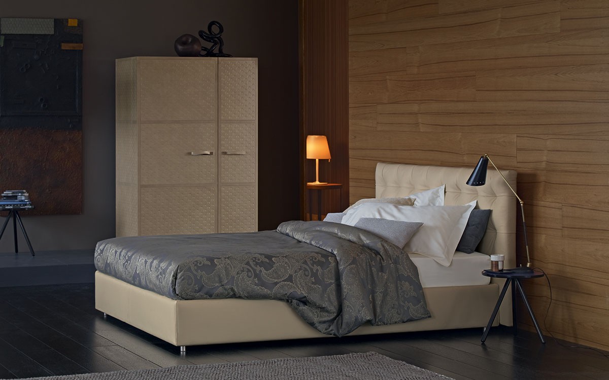 Flou Стеганая современная кровать RELAIS от Flou — в интерьере