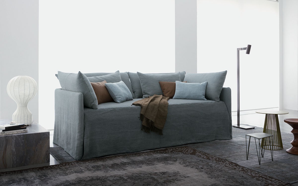 Flou Кровать из Италии Duetto от Flou — в интерьере