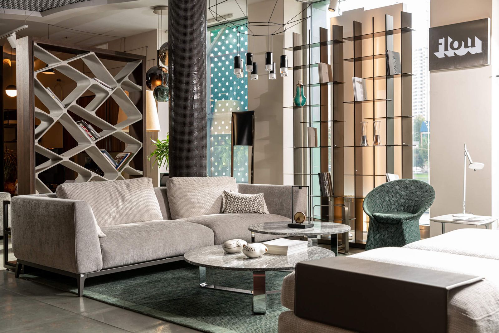 Flou Диван Olivier Seattele Light Grey от Flou — в интерьере