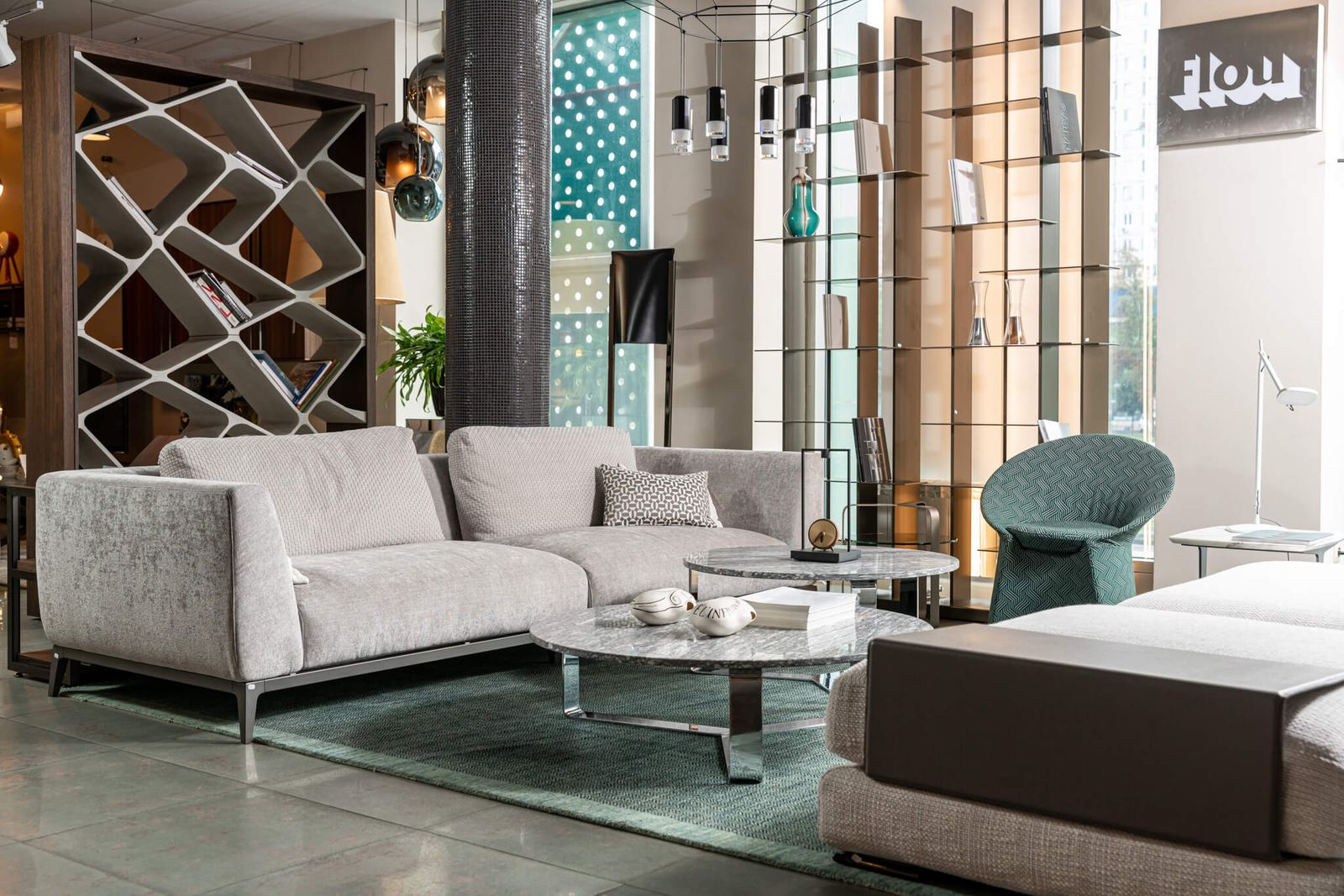 Flou Диван Olivier Seattele Light Grey от Flou — в интерьере