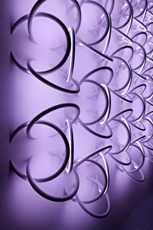 Flos Бра Wall Piercing от Flos — в интерьере