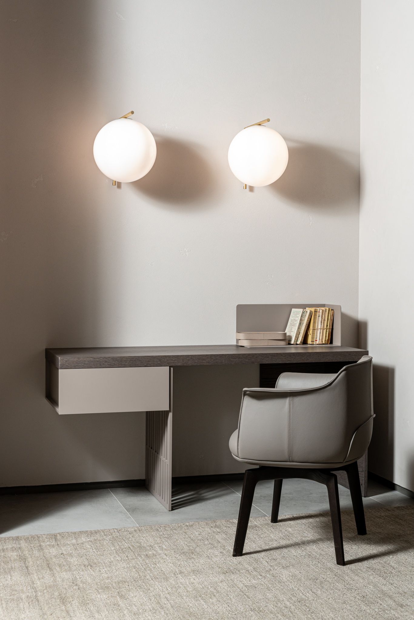 Flos Бра IC F3179059 от Flos — в интерьере