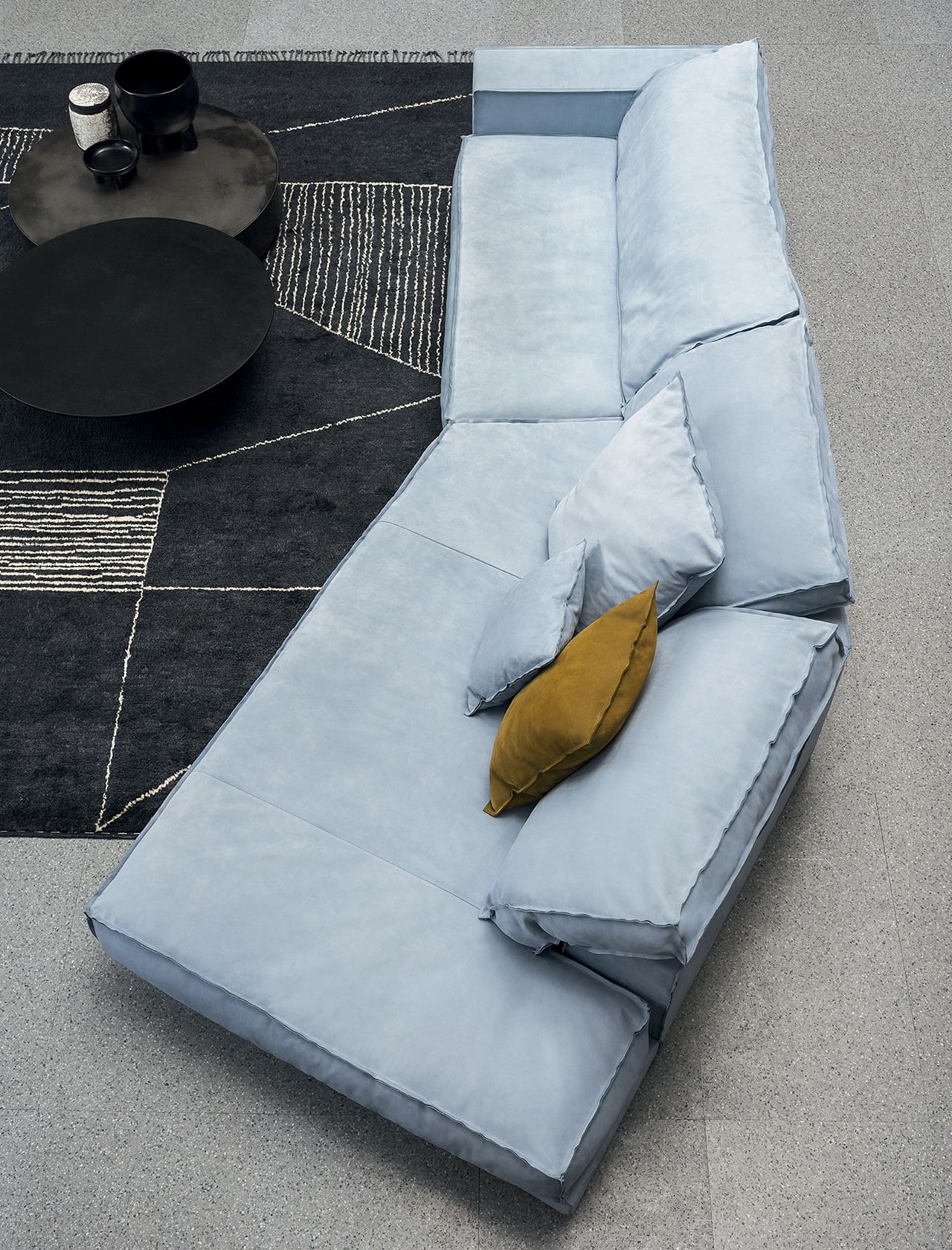 Baxter Диван Budapest Soft Kashmir Azure 430 от Baxter — в интерьере