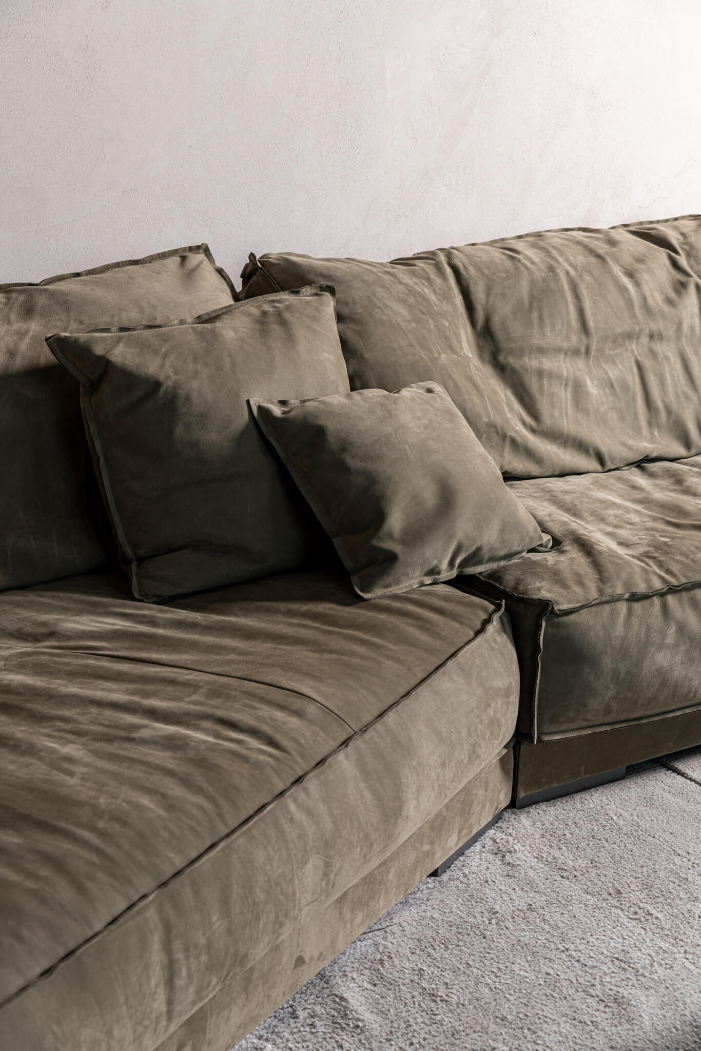 Baxter Диван Budapest Soft Kashmir Azure 430 от Baxter — в интерьере