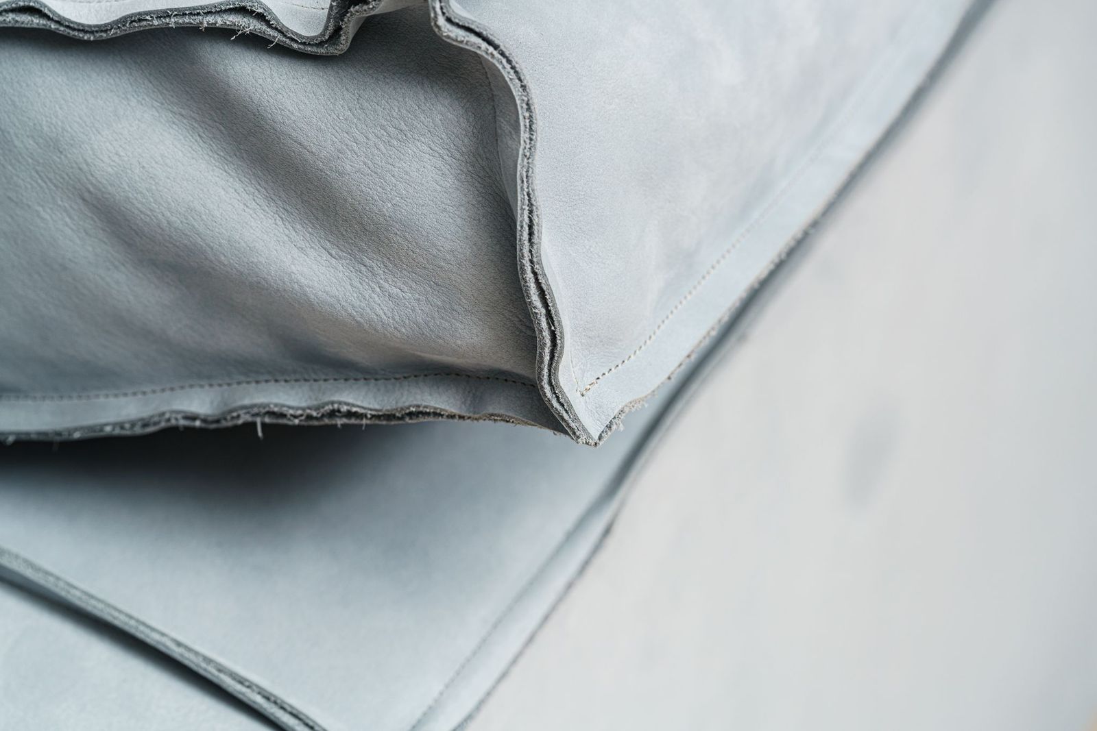 Baxter Диван Budapest Soft Kashmir Azure 430 от Baxter — в интерьере