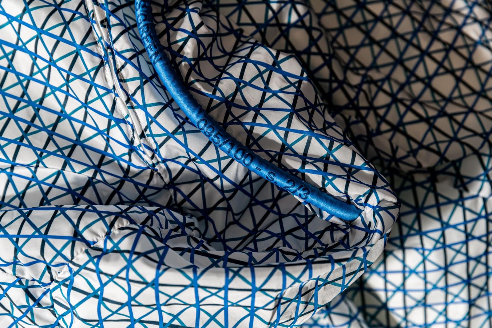 Zanotta Кресло Sacco blue от Zanotta — в интерьере