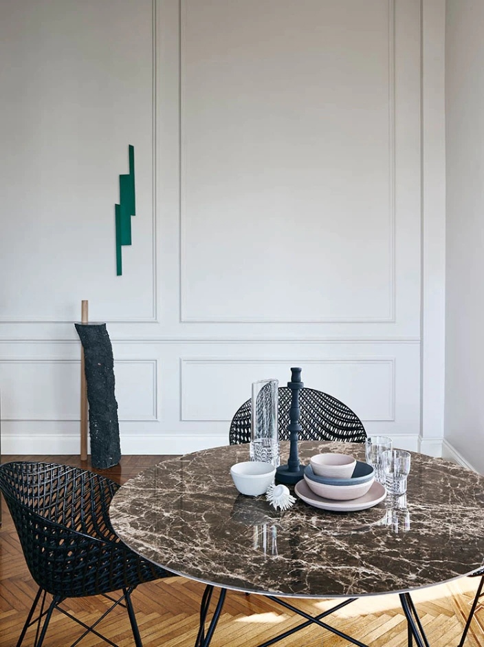 Kartell Стол Glossy Oval от Kartell — в интерьере