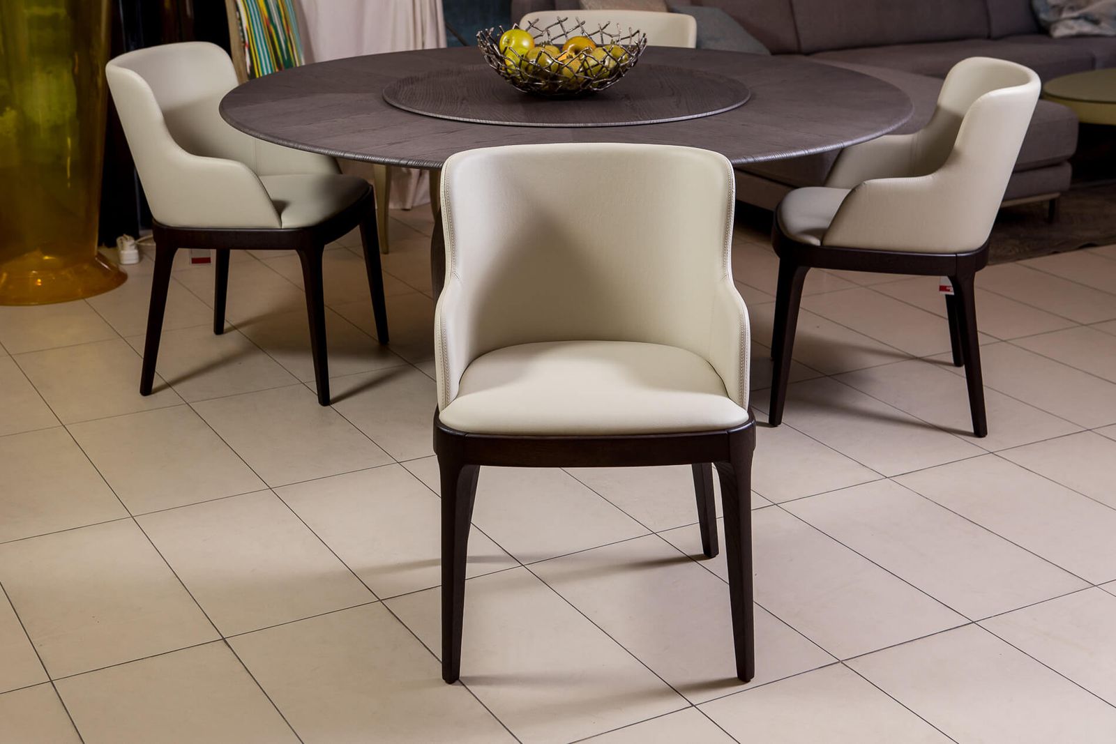 Cattelan Italia Стул Magda B frassino nero/tessuto B530 от Cattelan Italia — в интерьере