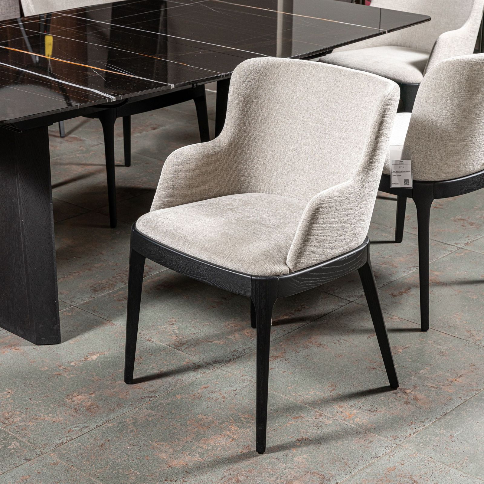 Cattelan Italia Стул Magda B frassino nero/tessuto B530 от Cattelan Italia — в интерьере