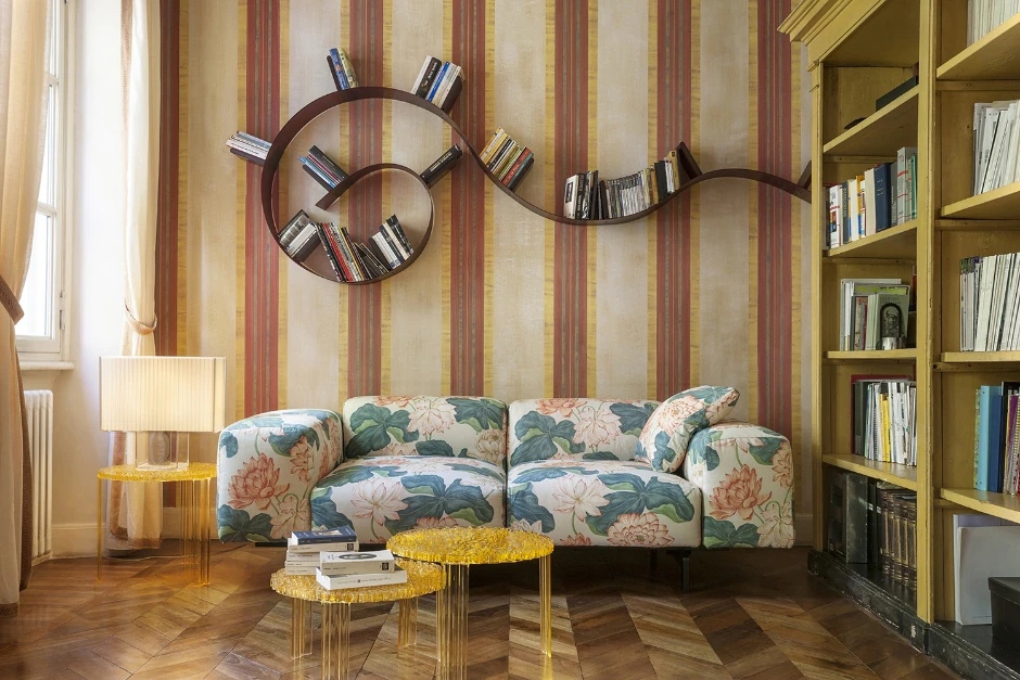 Kartell Стеллаж Bookworm от Kartell — в интерьере