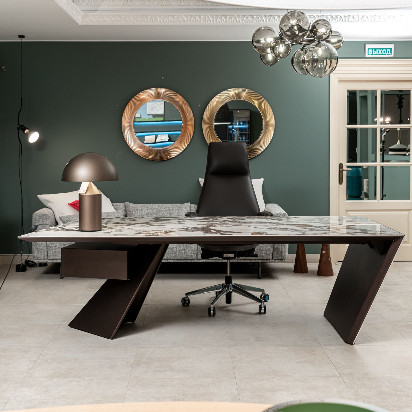 Cattelan Italia Письменный стол Nasdaq Keramik от Cattelan Italia — в интерьере