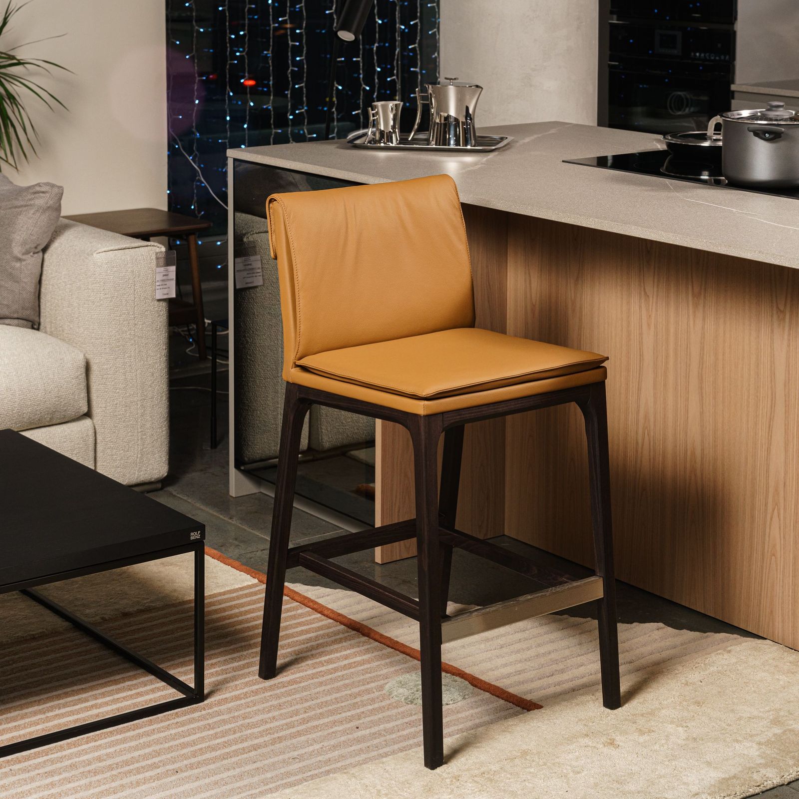 Cattelan Italia Барный стул Sofia Pelle 982 cognac от Cattelan Italia — в интерьере