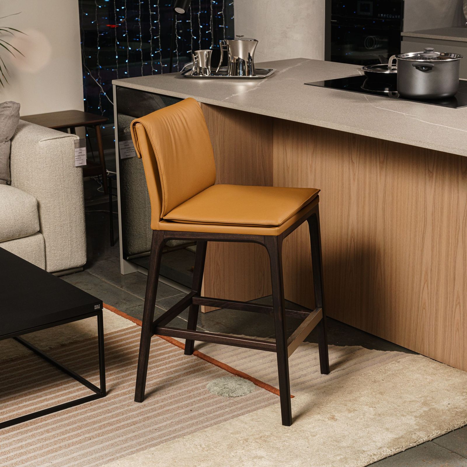 Cattelan Italia Барный стул Sofia Pelle 982 cognac от Cattelan Italia — в интерьере