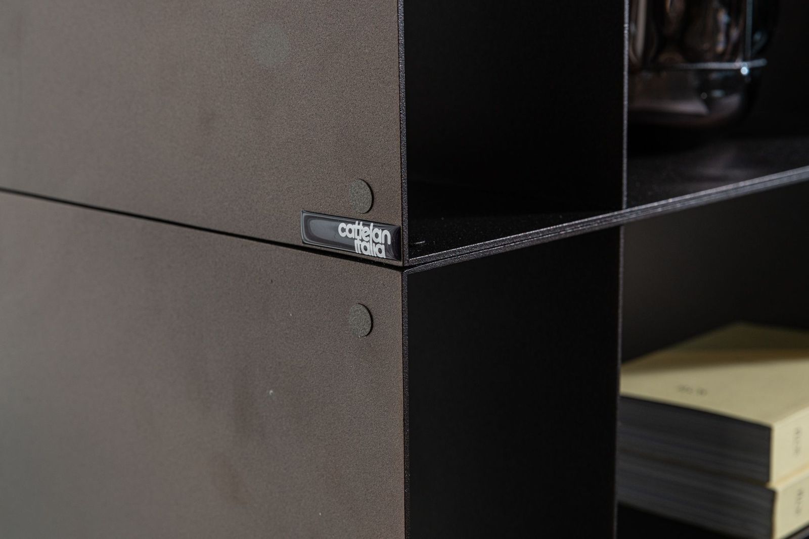 Cattelan Italia Стеллаж Latitude от Cattelan Italia — в интерьере