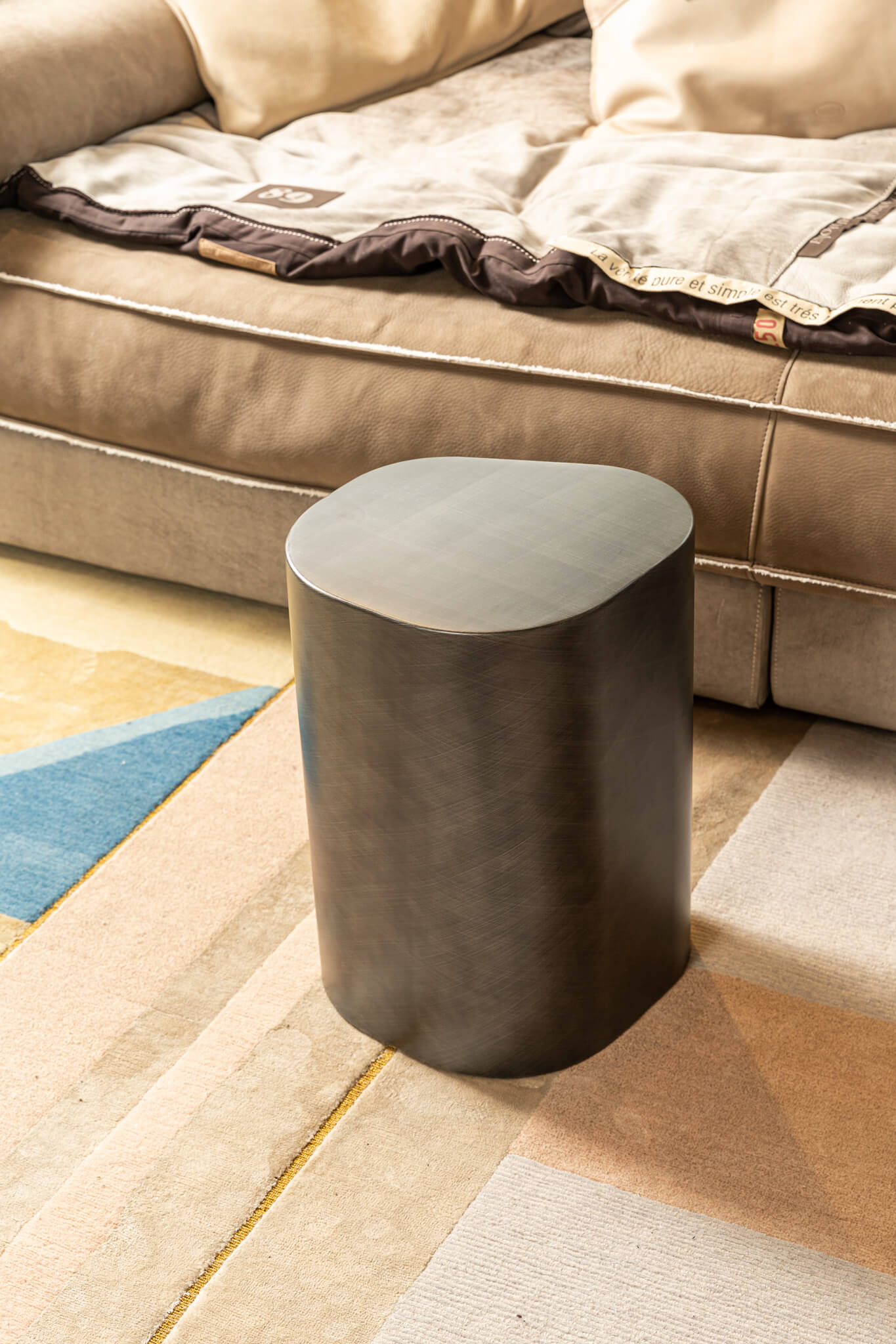 Cattelan Italia Журнальный столик Pancho 1 bronze от Cattelan Italia — в интерьере