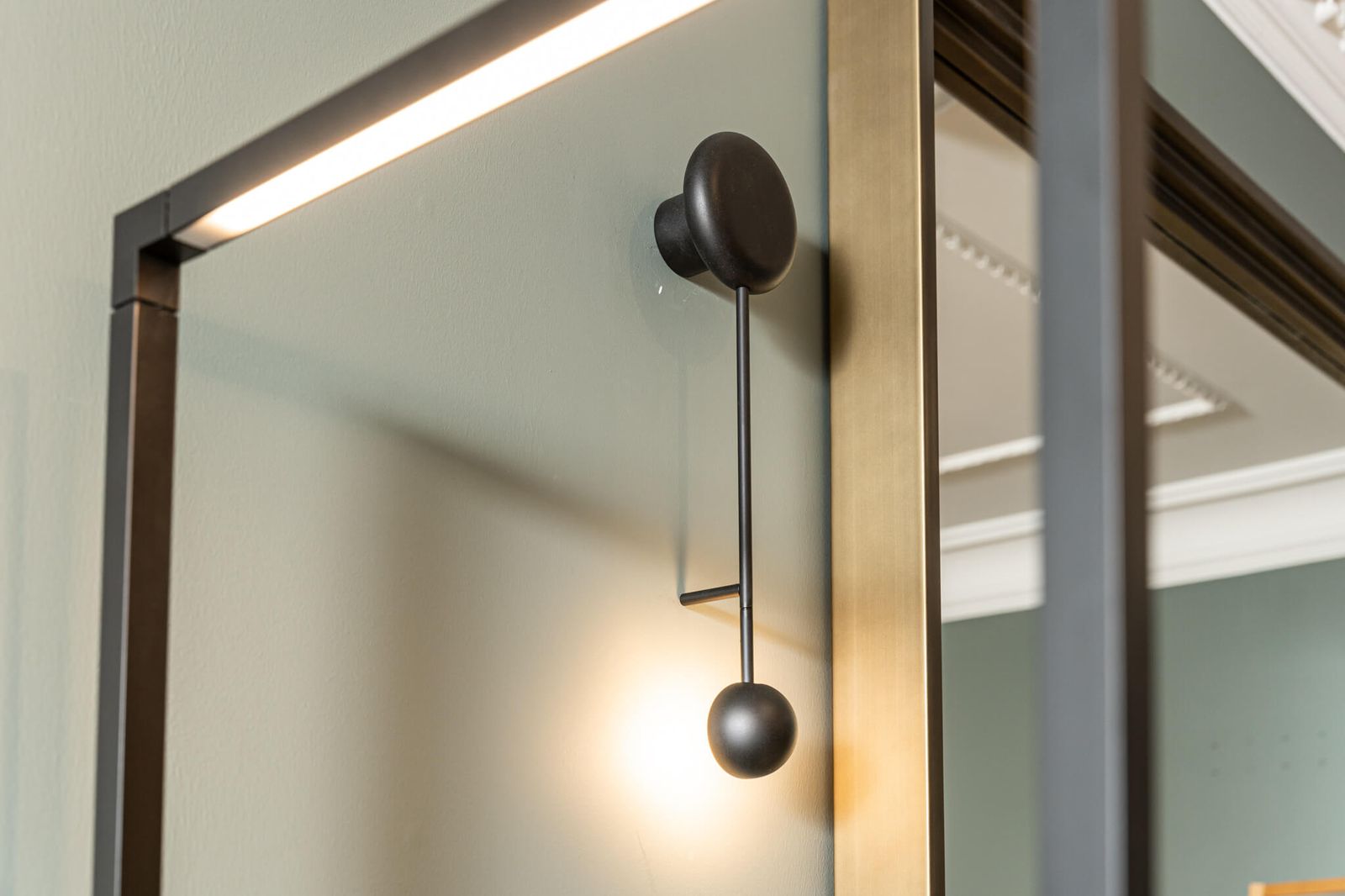 Vibia Бра Pin 1690 от Vibia — в интерьере