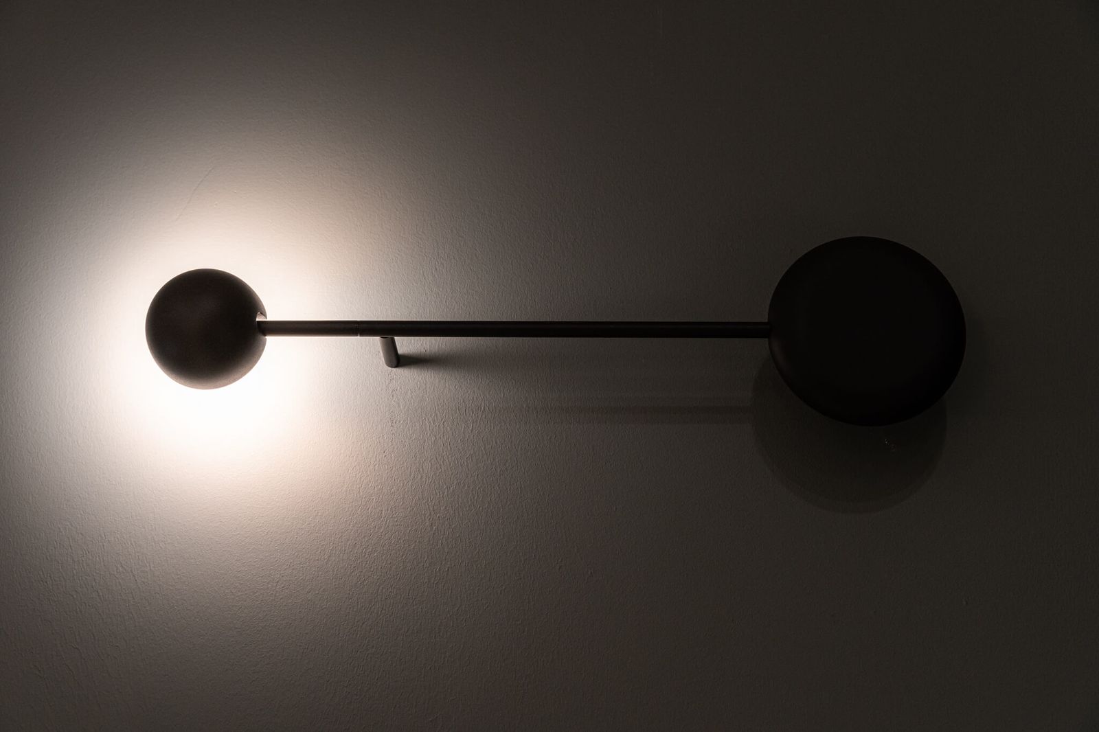Vibia Бра Pin 1690 от Vibia — в интерьере
