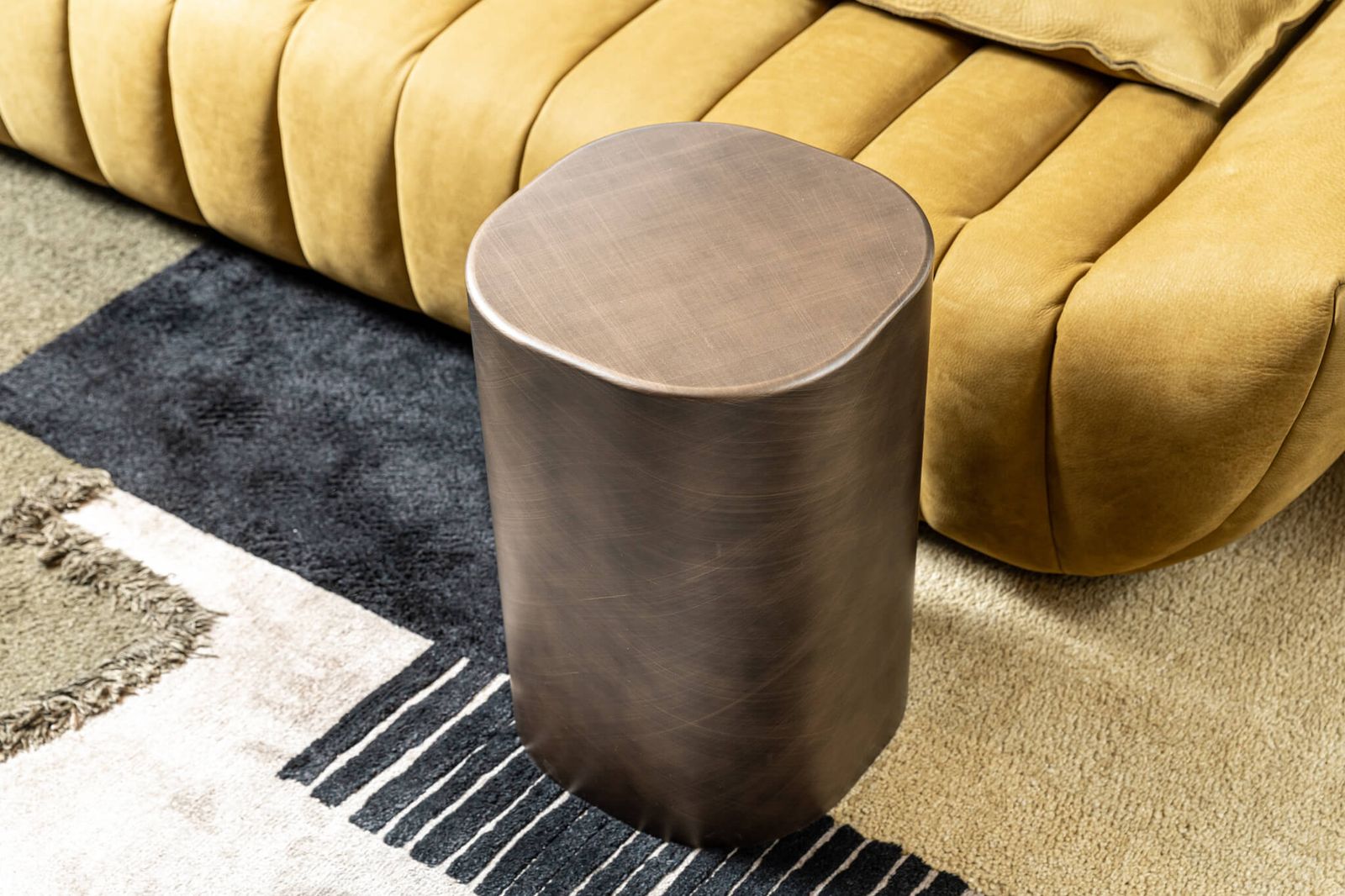 Cattelan Italia Журнальный столик Pancho 3 bronze от Cattelan Italia — в интерьере