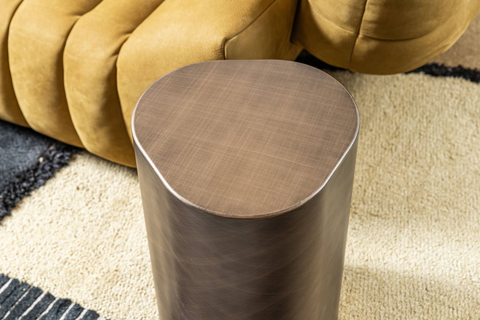 Cattelan Italia Журнальный столик Pancho 2 bronze/grey от Cattelan Italia — в интерьере