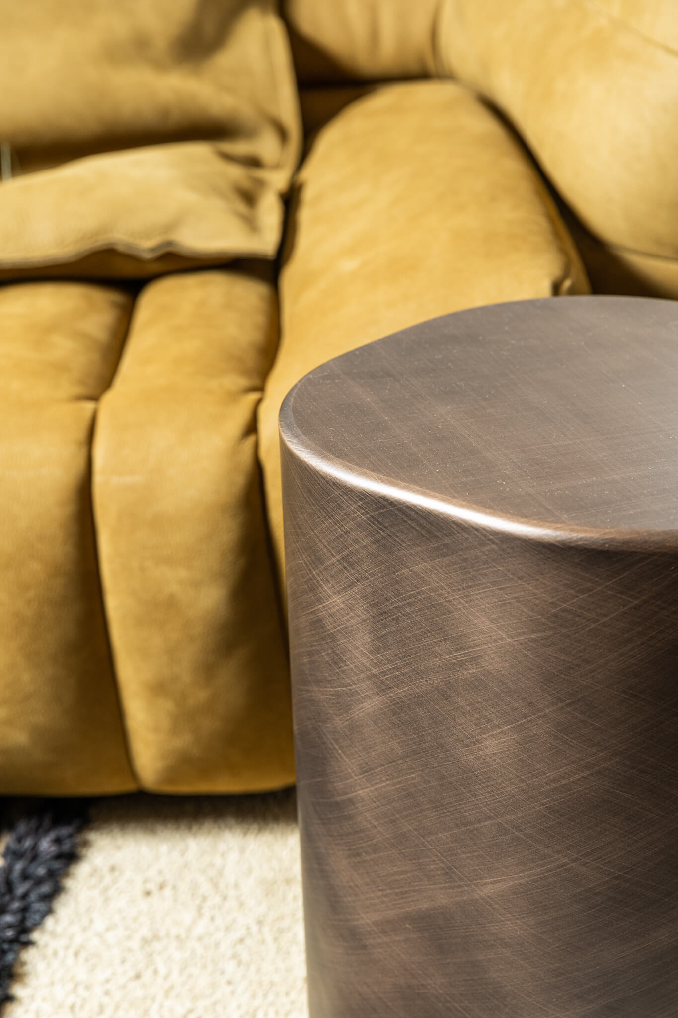 Cattelan Italia Журнальный столик Pancho 2 bronze/grey от Cattelan Italia — в интерьере