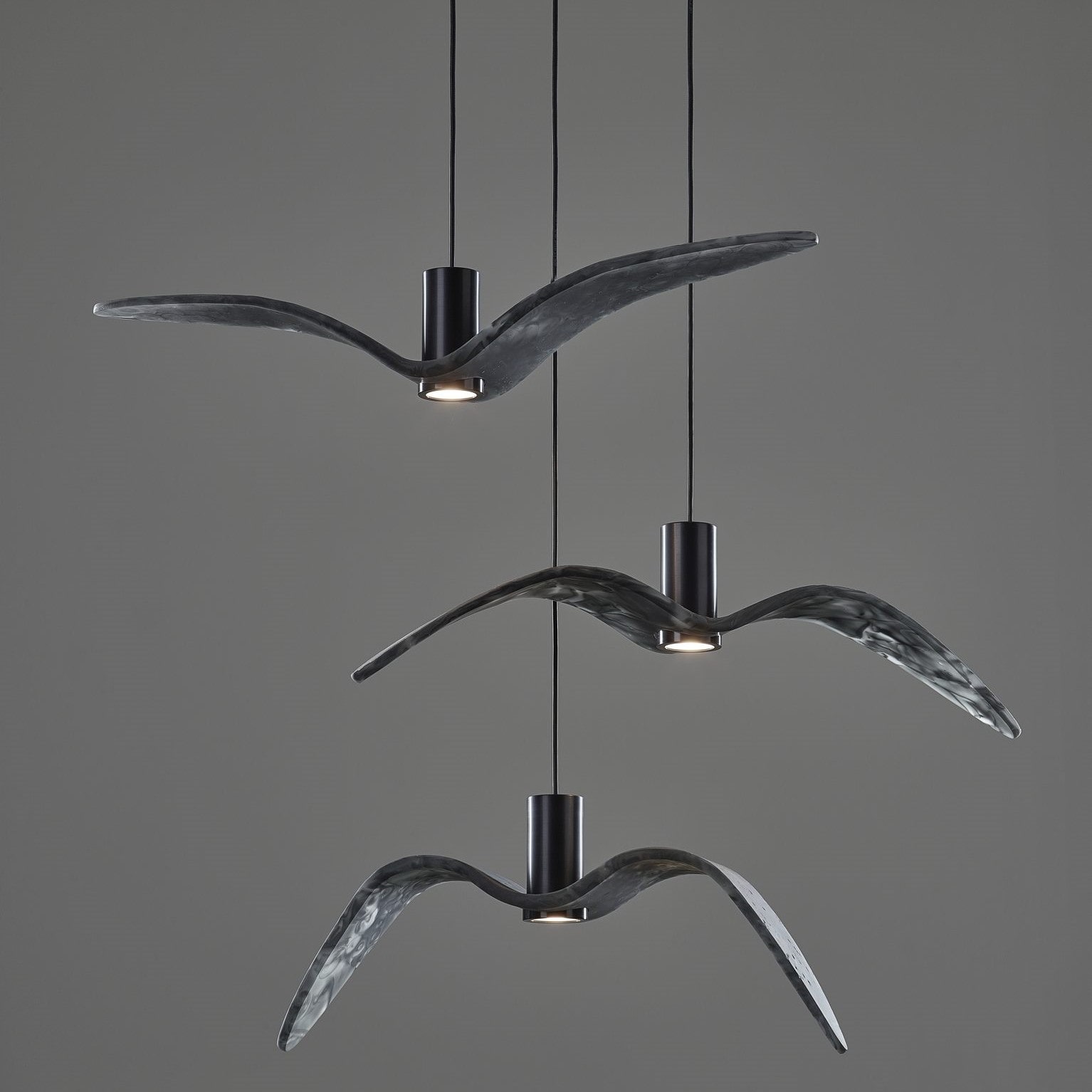 Brokis Подвесной светильник Night Birds PC112 уличный от Brokis — в интерьере