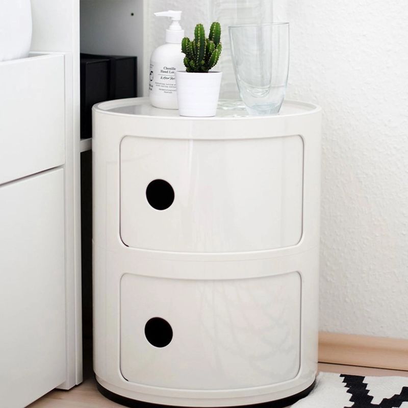 Kartell Прикроватная тумбочка Componibili (2 секции) white Glossy / Matt от Kartell — в интерьере