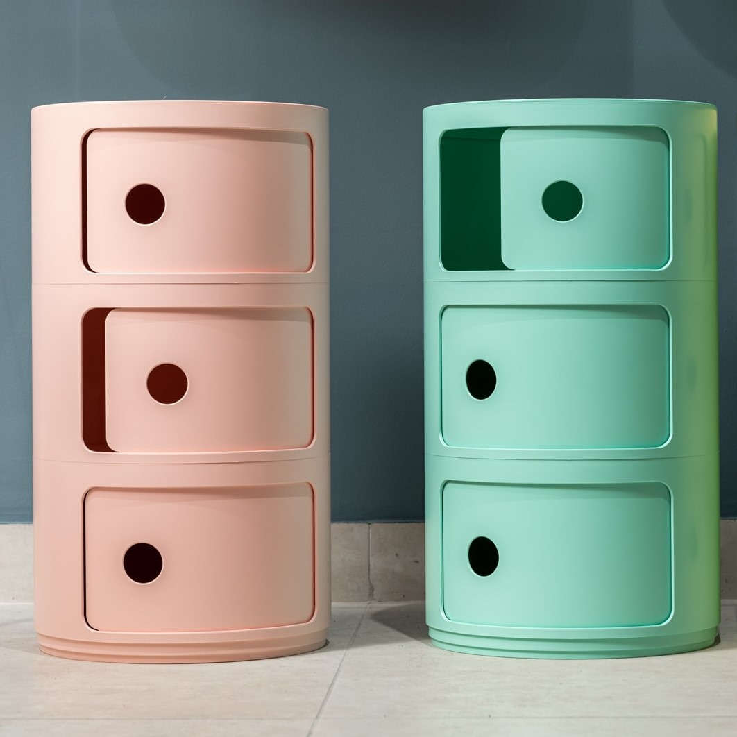 Kartell Прикроватная тумбочка Componibili Bio (3 секции) rosa от Kartell — в интерьере