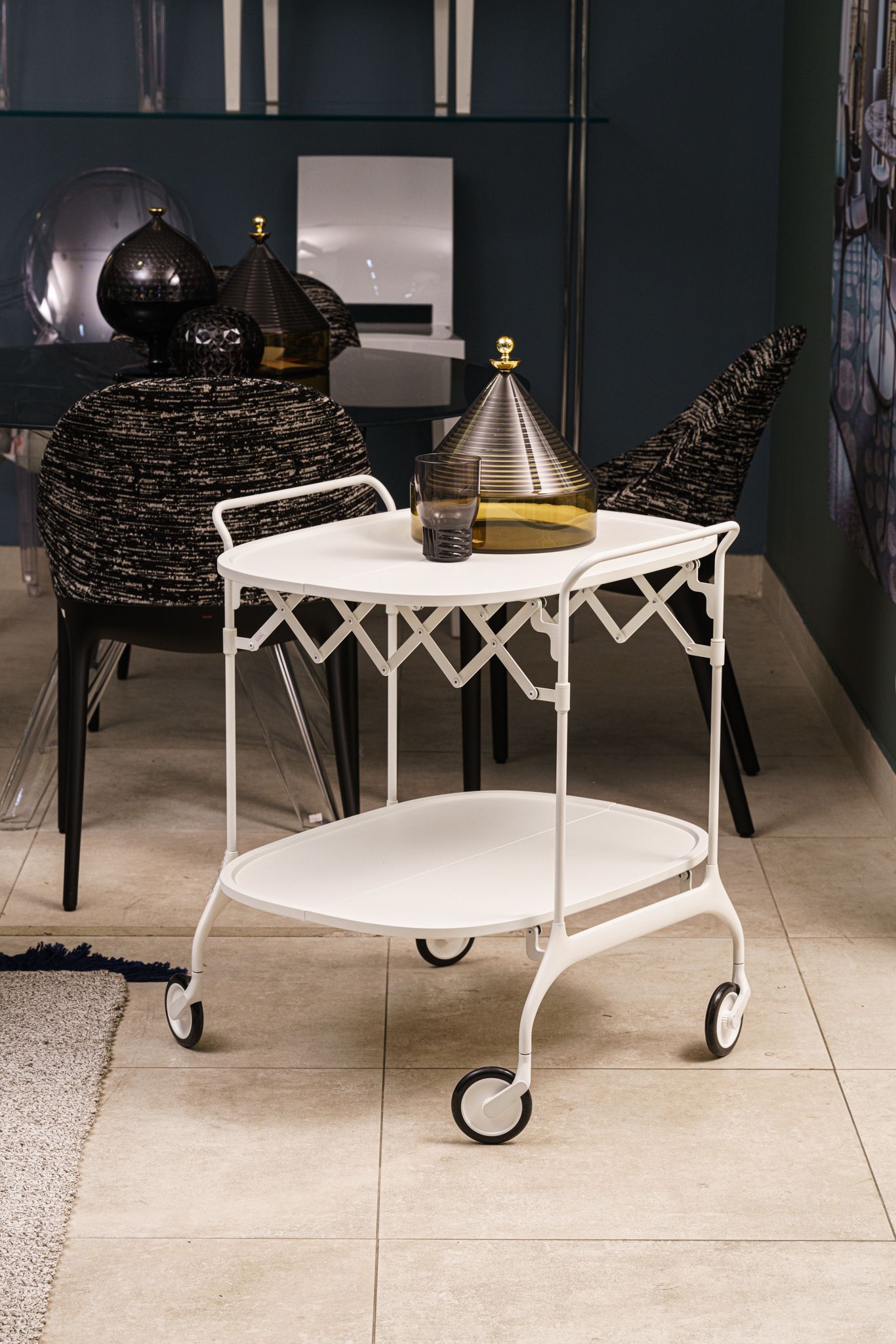 Kartell Посуда Trullo Smoke Grey/Green от Kartell — в интерьере
