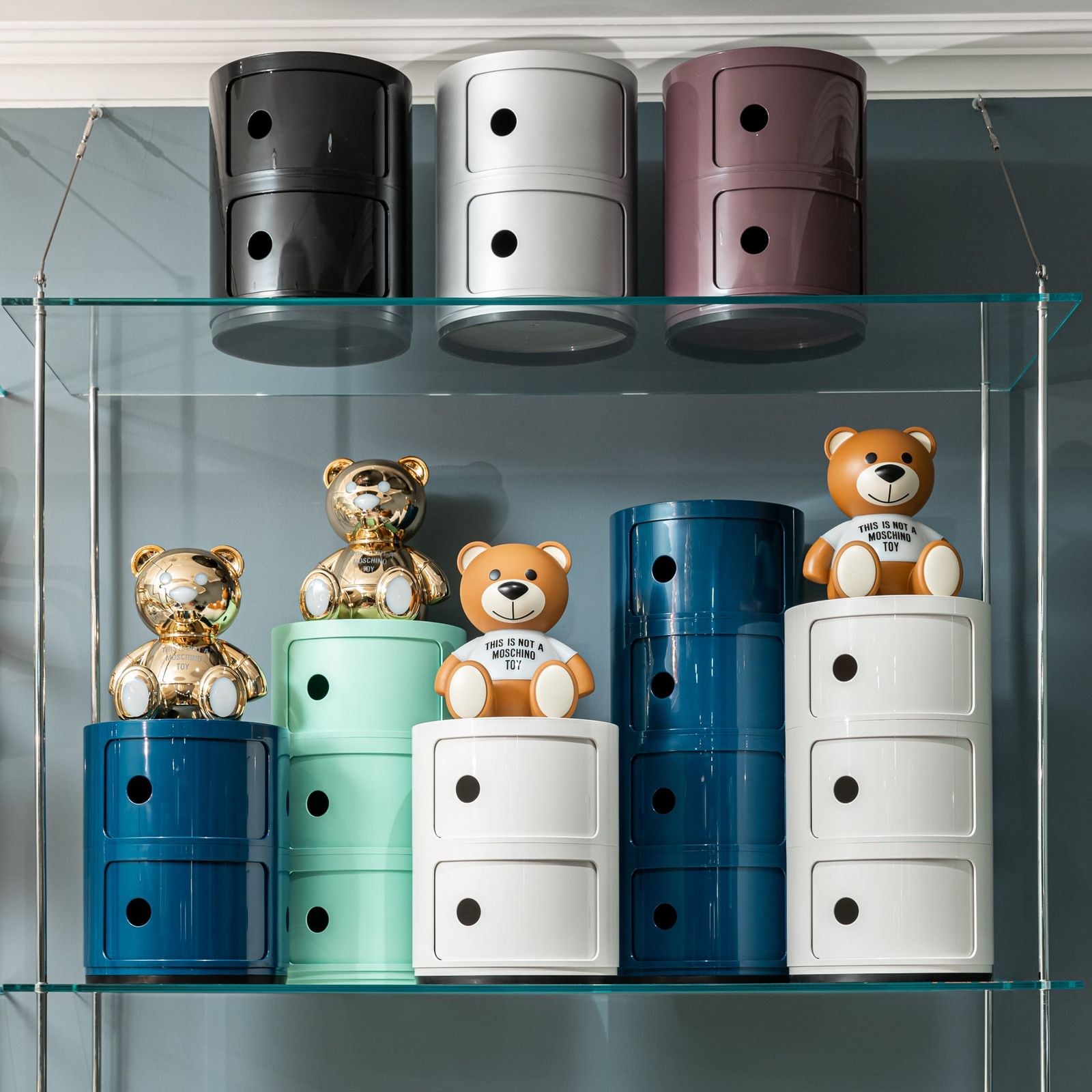 Kartell Прикроватная тумбочка Componibili Black (2 секции) Glossy / Matt от Kartell — в интерьере