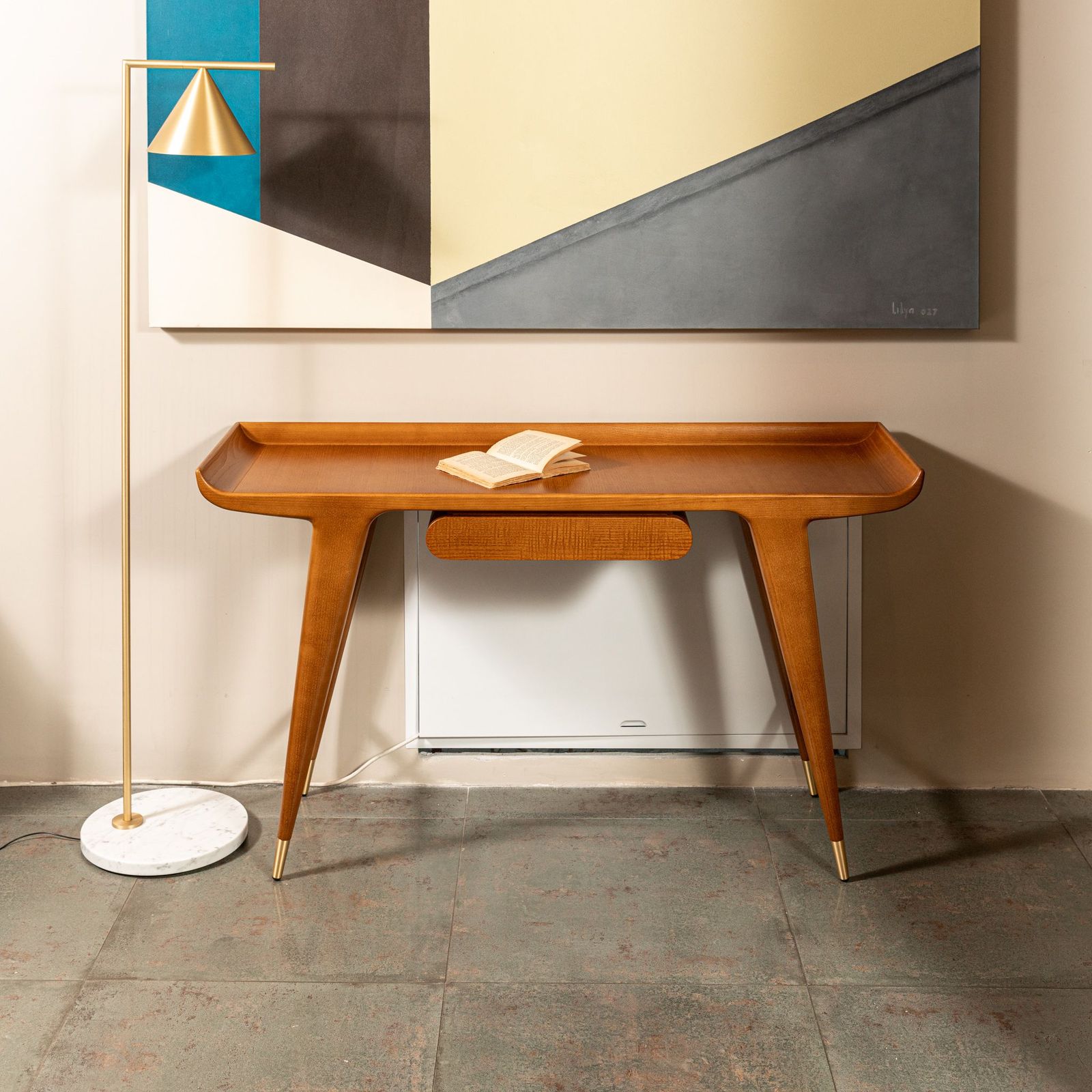Molteni&C Письменный стол D.847.1 Gio Ponti от Molteni & C — в интерьере