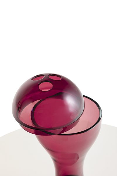 Cappellini Ваза Glass Newson Vase от Cappellini — в интерьере