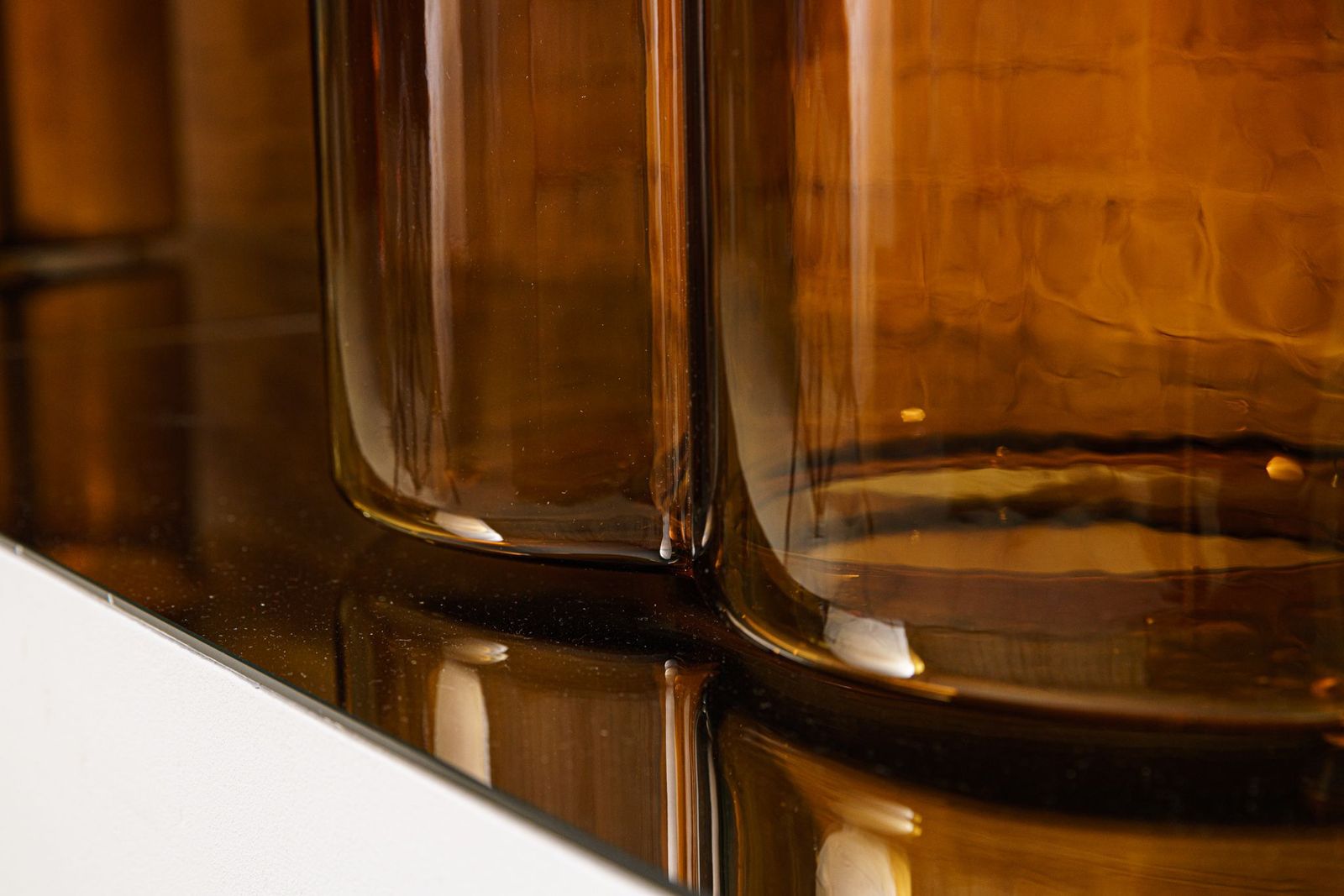 Miniforms Журнальный столик Soda Amber d38 от Miniforms — в интерьере