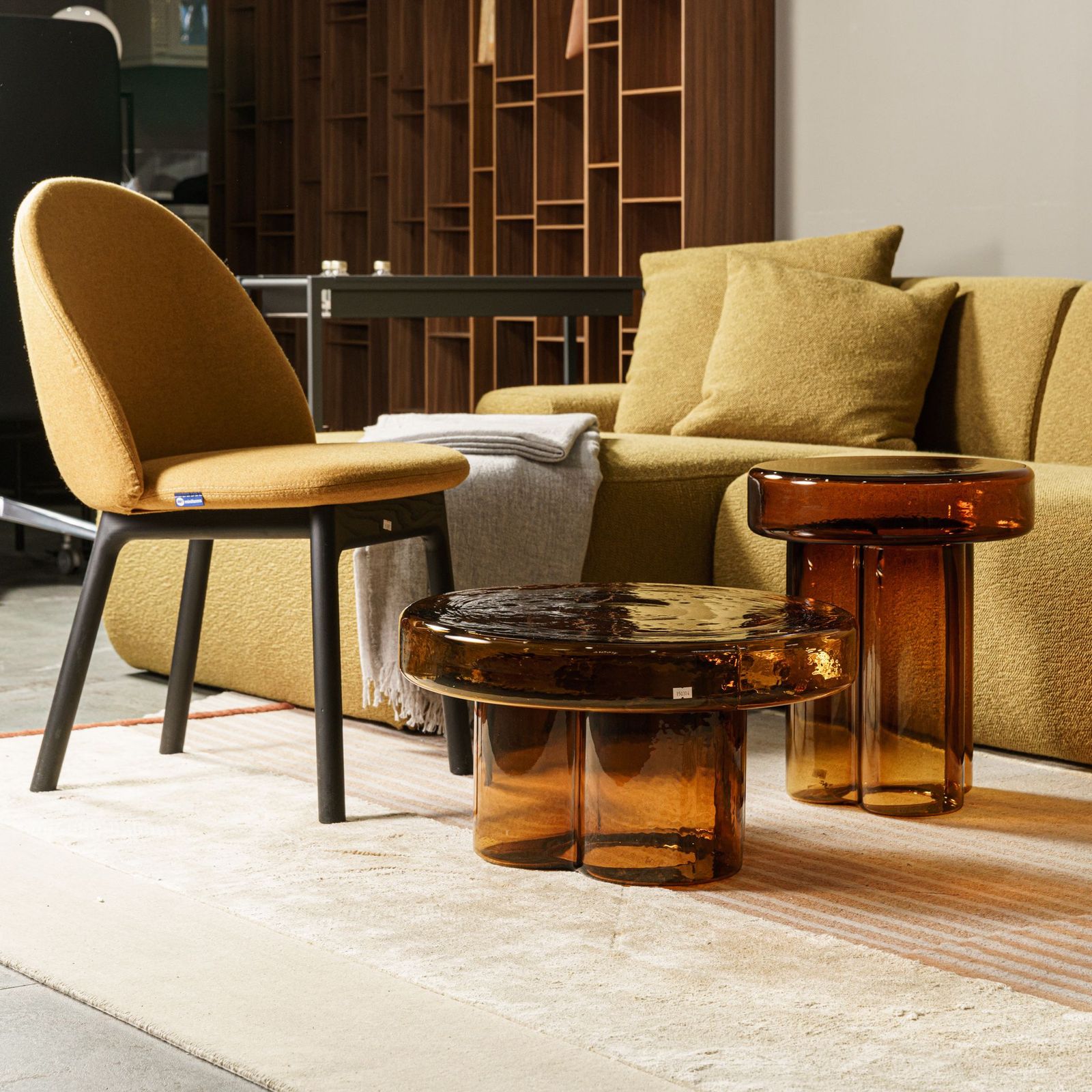 Miniforms Журнальный столик Soda Amber d38 от Miniforms — в интерьере
