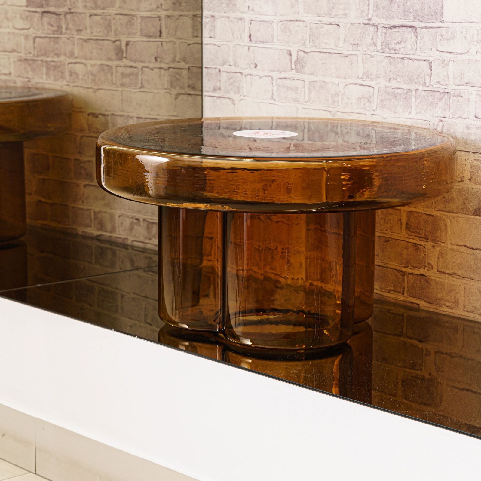 Miniforms Журнальный столик Soda Amber d38 от Miniforms — в интерьере