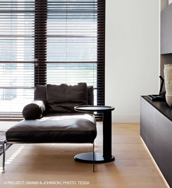 Flexform Журнальный столик Oliver CW/Ashwood Brown от Flexform — в интерьере